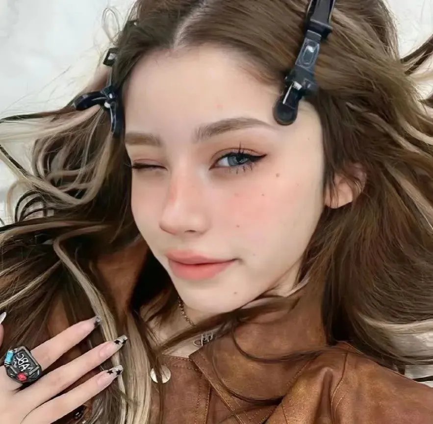 东山飘雨西关晴粤语